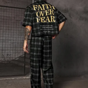 Men's Trendy Plaid Pants Outfit